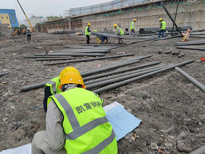 延吉螺栓球网架结构